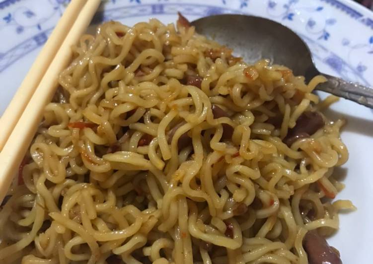 Indomie Tek Tek Sambal Baby Cumi