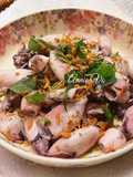 Mực hấp hành tây rau răm