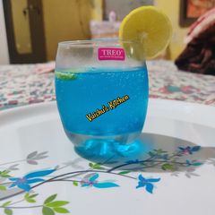 A picture of Blue Lagoon Mocktail.