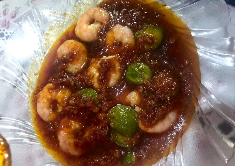 Bagaimana Membuat Sambel goreng udang 🍤🍤giok ijo (pete) Anti Gagal