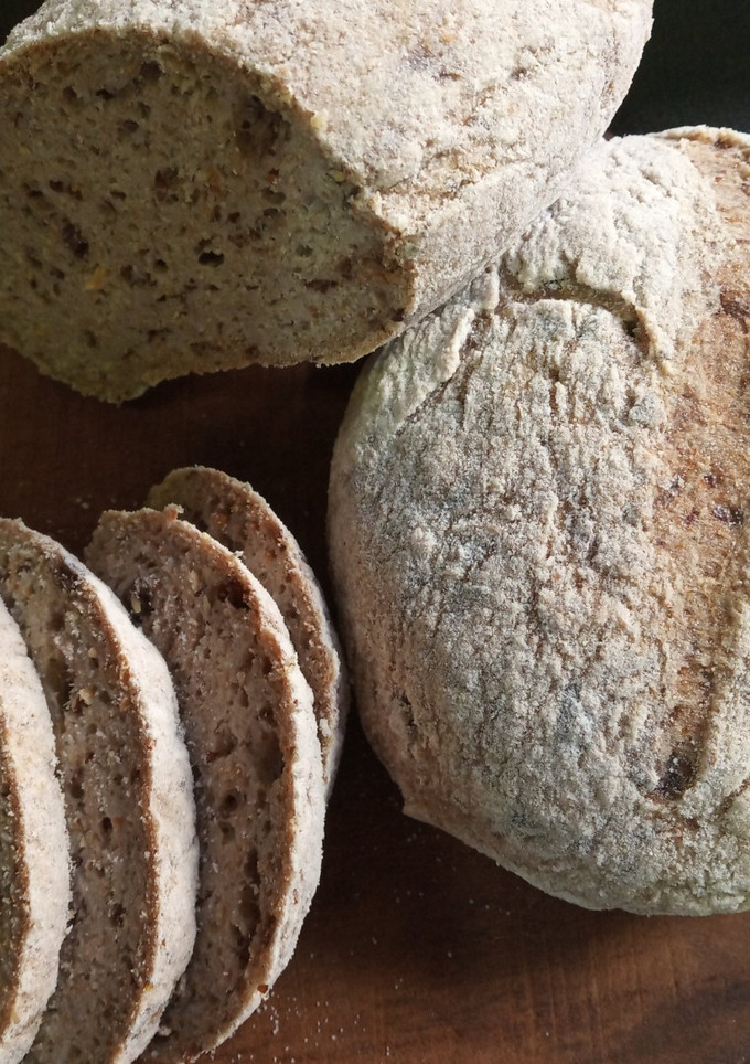 Una foto de Pan rico en fibra con trigo sarraceno sin gluten, vegano, sin levadura, sin grasa agregada