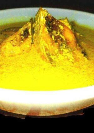 A picture of Bhapa Ilish/ STEAMED ILISH WITH FILTERED MUSTARD PASTE & COCONUT.