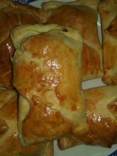 Una foto de Empanada de pollo😘