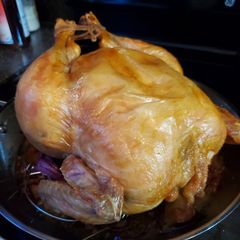 A picture of Thanksgiving Roasted Capon.