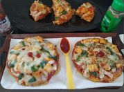 A picture of naan paneer