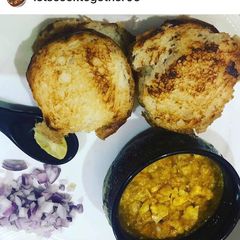 Missal pav A picture of Missal pav.