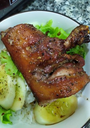 Hình của món Vịt quay sốt tiêu đen.