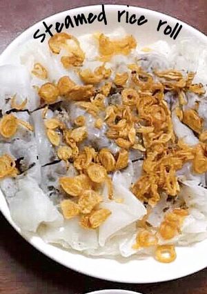 A picture of Banh Cuon Using a Nonstick Pan.
