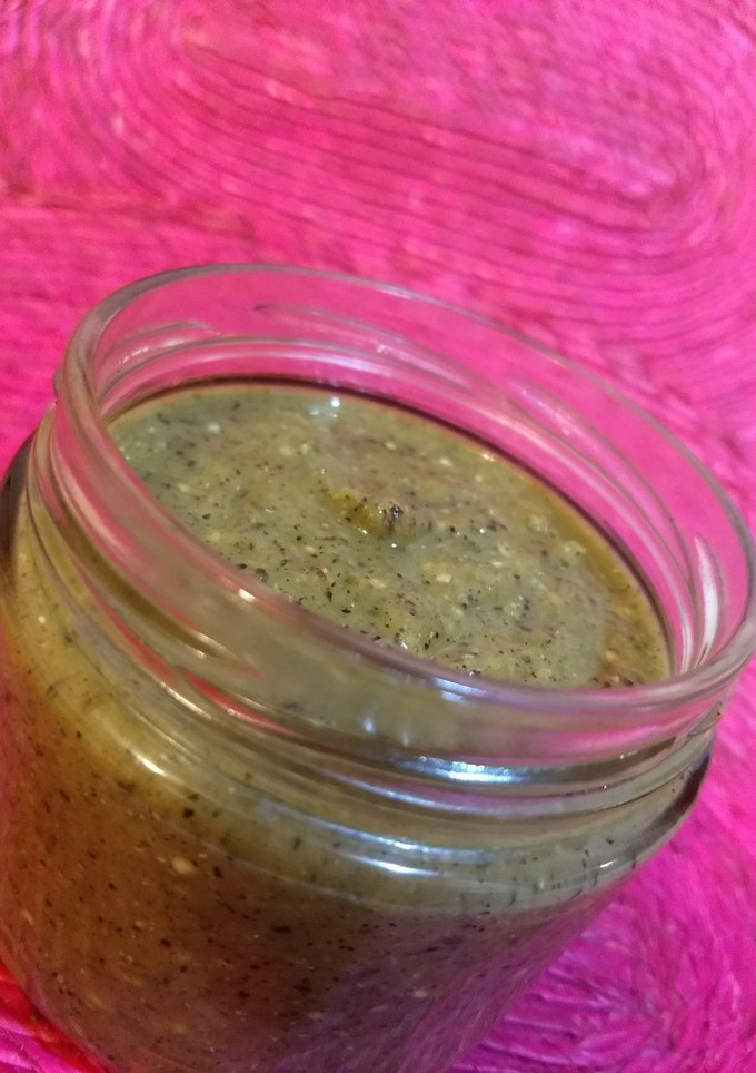 Una foto de Salsa verde (asada)