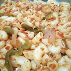A picture of Macaroni.