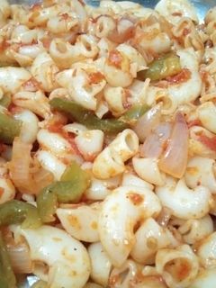 A picture of Macaroni.