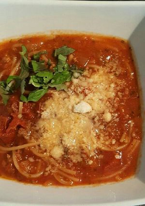 A picture of Spaghetti Bolognase Soup.