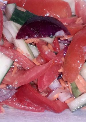 A picture of Tomato salad.