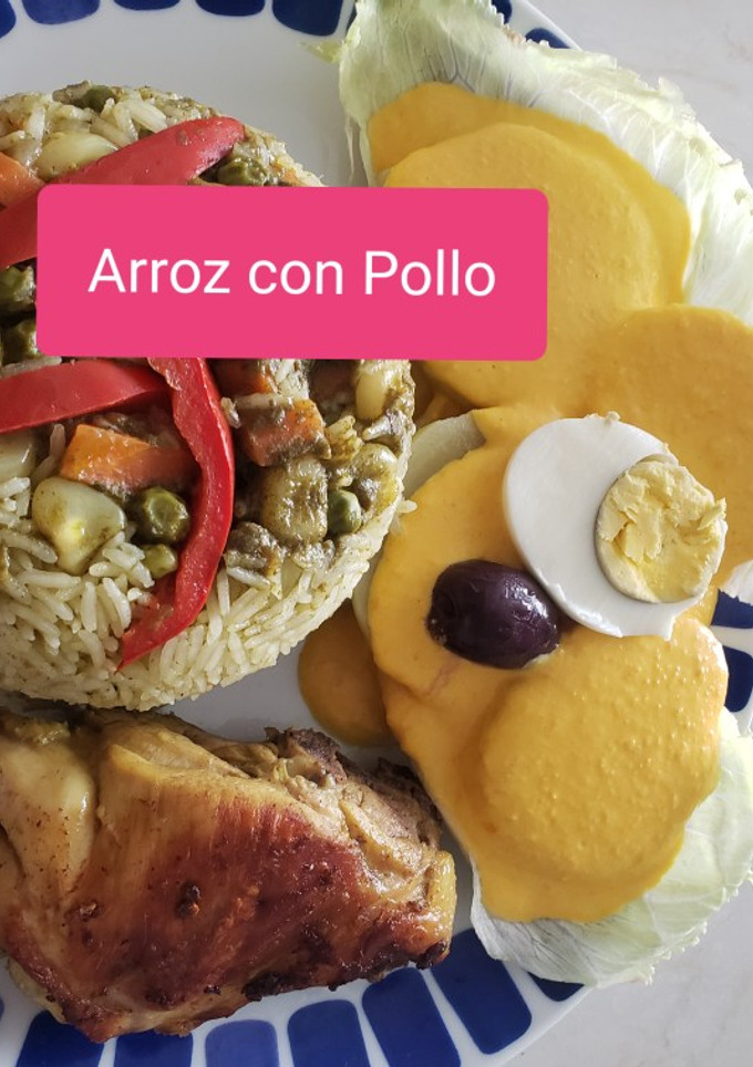 Una foto de Arroz con Pollo