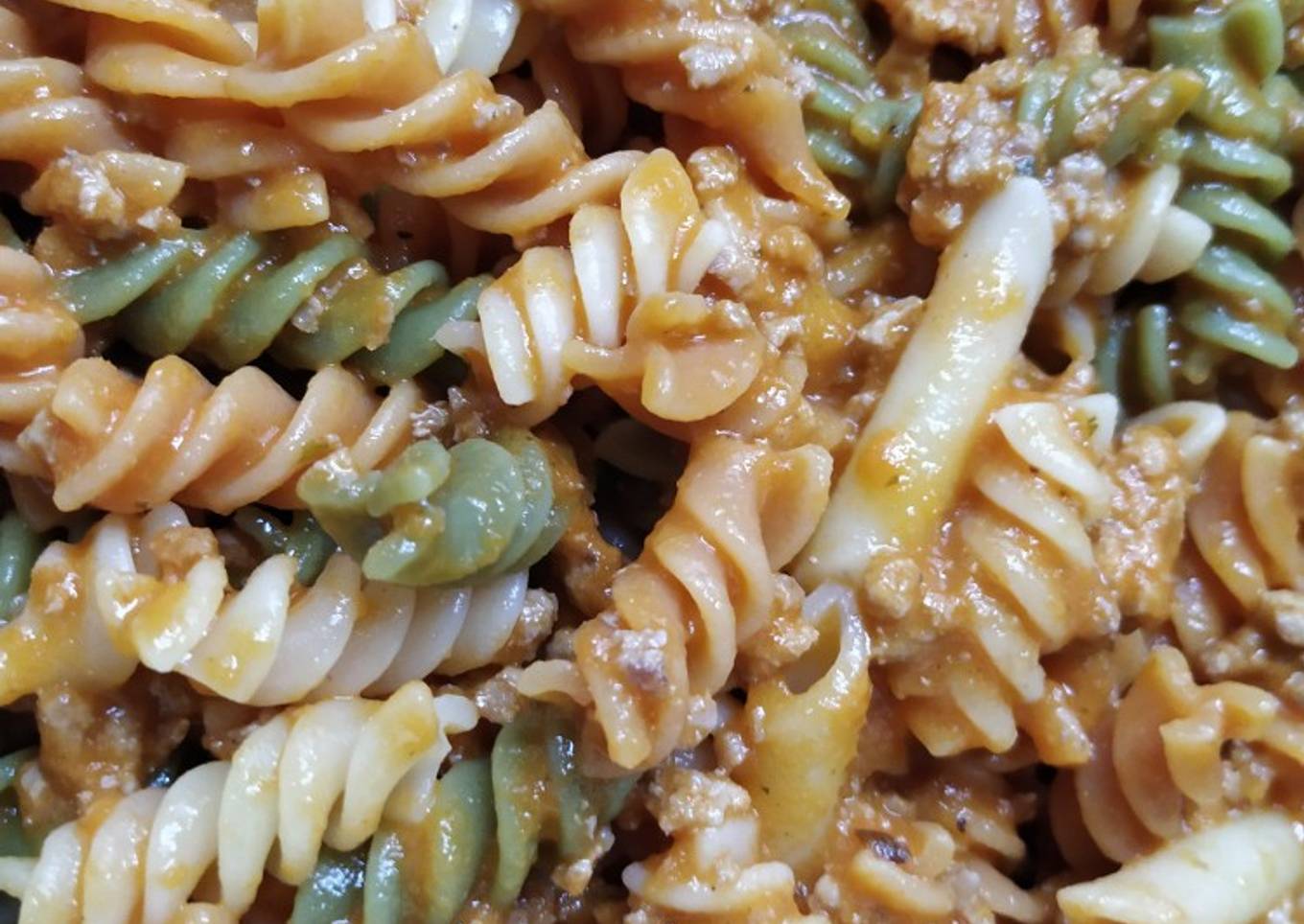 Espirales tricolor a la boloñesa 🍝