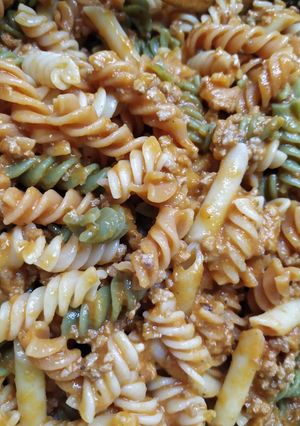 Una foto de Espirales tricolor a la boloñesa 🍝