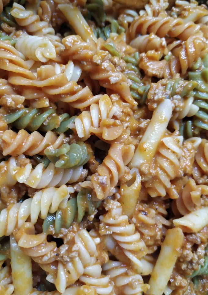 Una foto de Espirales tricolor a la boloñesa 🍝
