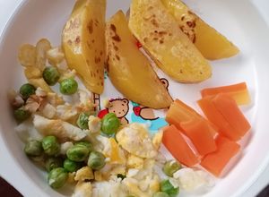 Foto resep H206. Kentang Panggang, Wortel Kukus dan Tumis Telur Kacang Polong (12 month+)