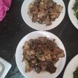 Thịt rang cháy cạnh