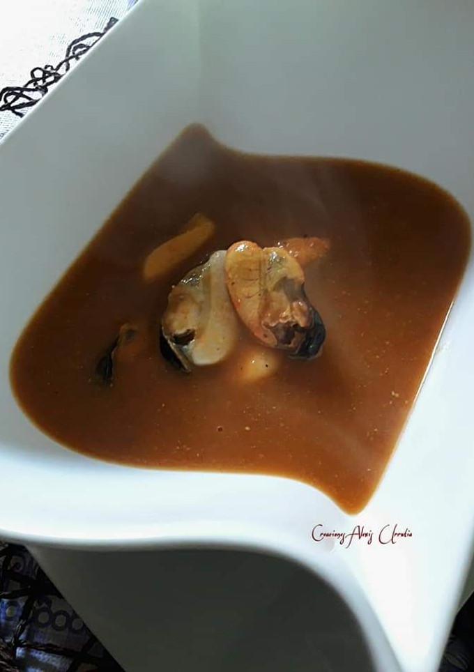 Una foto de Sopa cremosa de mejillones