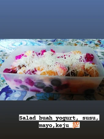Langkah Mudah untuk Membuat Resep Salad Buah Segar (yogurt, susu, mayo, keju) yang  Bikin Ketagihan Anti Ribet, Bikin Ngiler