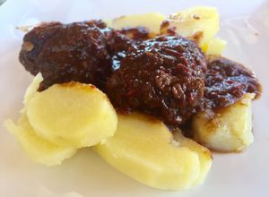 Une photo de Carrillada (joue de porc confite)