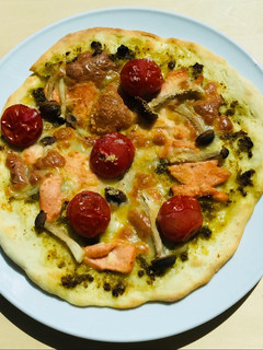 A picture of Pizza Salmone☆.