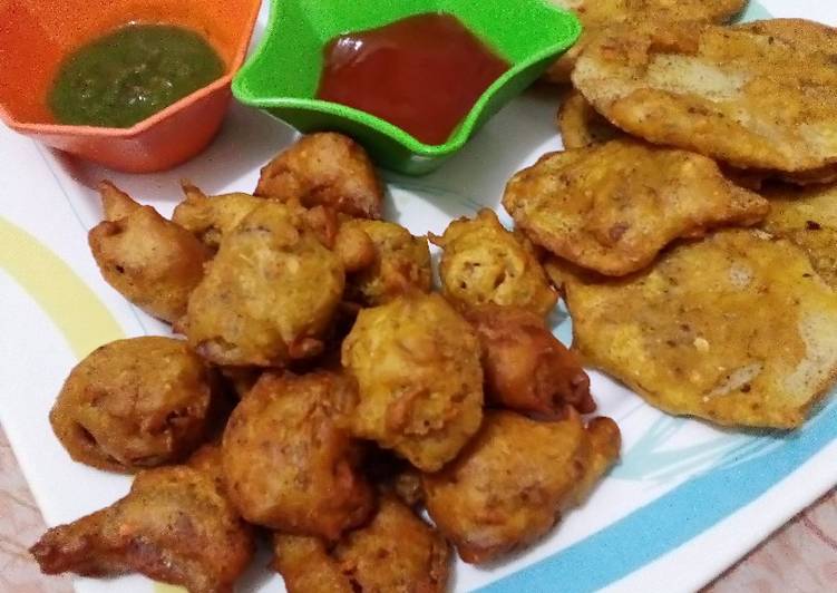 Steps to Prepare Super Quick Homemade Potato or onion ka pakora