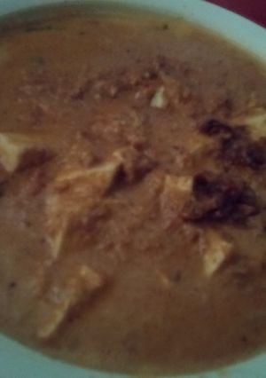 A picture of Paneer masala.