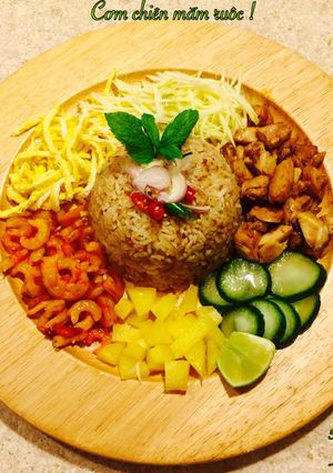 Hình của món Cơm chiên mắm ruốc !.