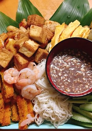 Hình của món Bún mẹt mắm tôm kiểu nhật bổn.
