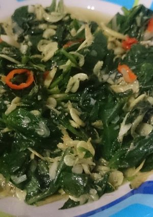 Foto resep Tumis Bayam Brazil