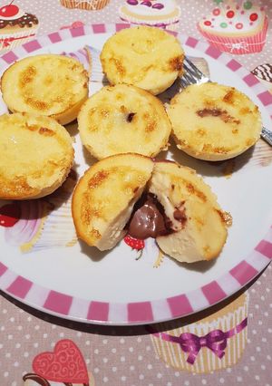 Foto principal de Pastelitos de quesada rellenos de bombon