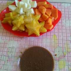A picture of Rujak buah.