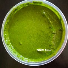 Dhaniya ki chutney A picture of Dhaniya ki chutney.