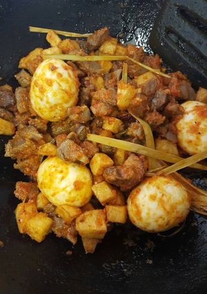 Foto resep Balado kentang, telur, ampela