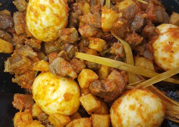 Resep Balado kentang, telur, ampela, Enak