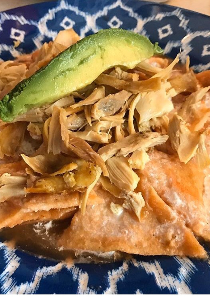 Una foto de Chilaquiles saludables