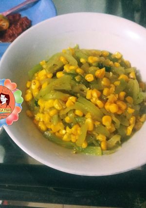 Foto resep Tumis Jagung Manis VS Labu Jepang 🍲