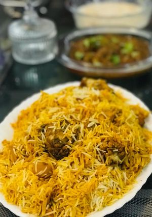A picture of Chicken Biryani.