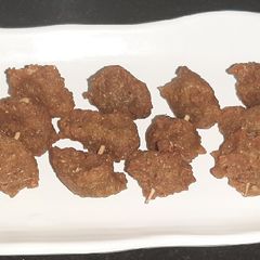 A picture of Red Lentil onion pakoda.
