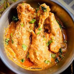 A picture of Chicken Korma.