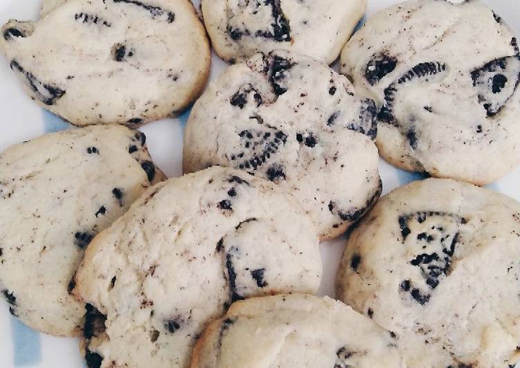 Cara Gampang Menyiapkan Cookies and cream cheesecake cookies Anti Gagal