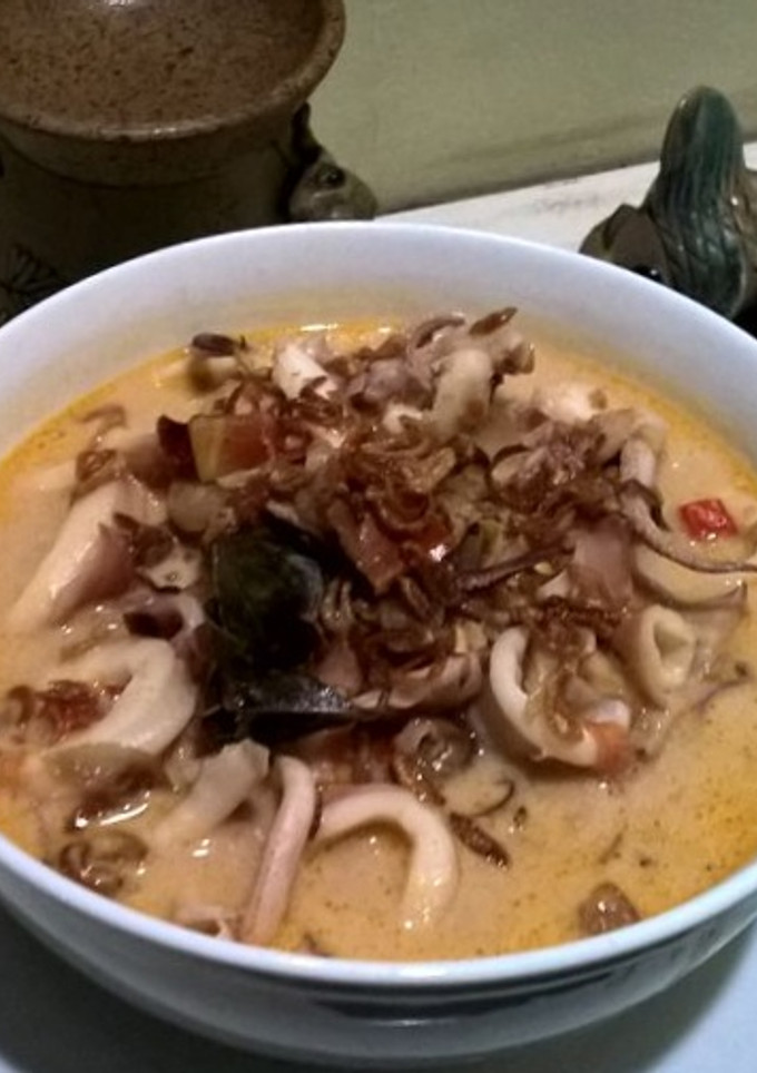 Foto resep Tumis Cumi Kuah Santan