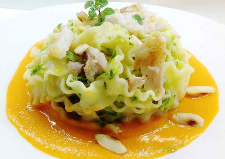 Ricetta Mafalde Con Pesce Persico Crema Di Peperoni E Zucchine Grattugiate Di Tony Mazzanobile Cookpad