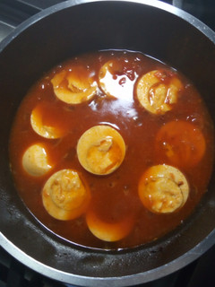 A picture of Egg Curry.