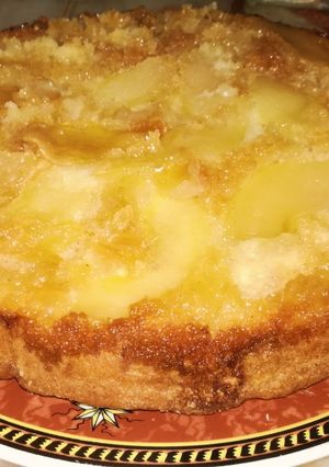 Una foto de Torta invertida de manzana