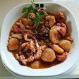 Estofado de pulpo y langostinos en olla a presión
