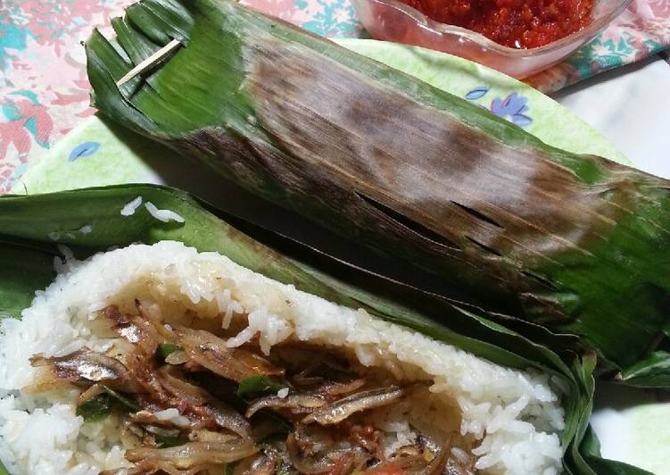 Resep Nasi bakar teri #PR_Bukan NasiBiasa, Lezat