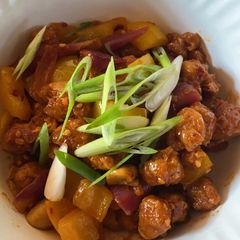 A picture of Chilli Soya ChunksServes 2-3 personSuitable for vegan and vegetarian.